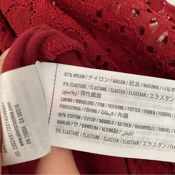 Hollister crop top - Picture 3 of 4